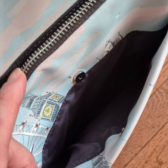 Parfois Travel Backpack with London City Print - Picture 5 of 16